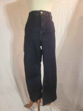 DENIZEN FROM Levi's dark wash jeans